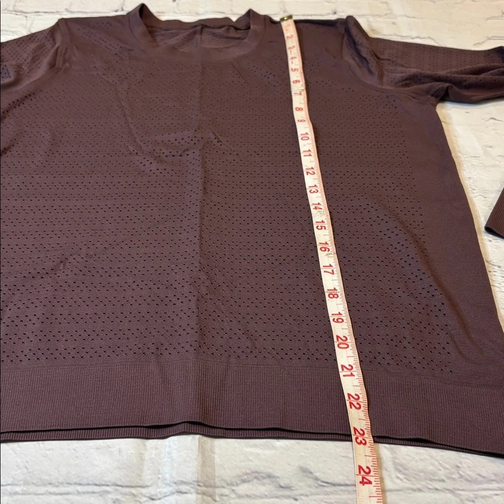 Lululemon Breeze By Long Sleeve Squad